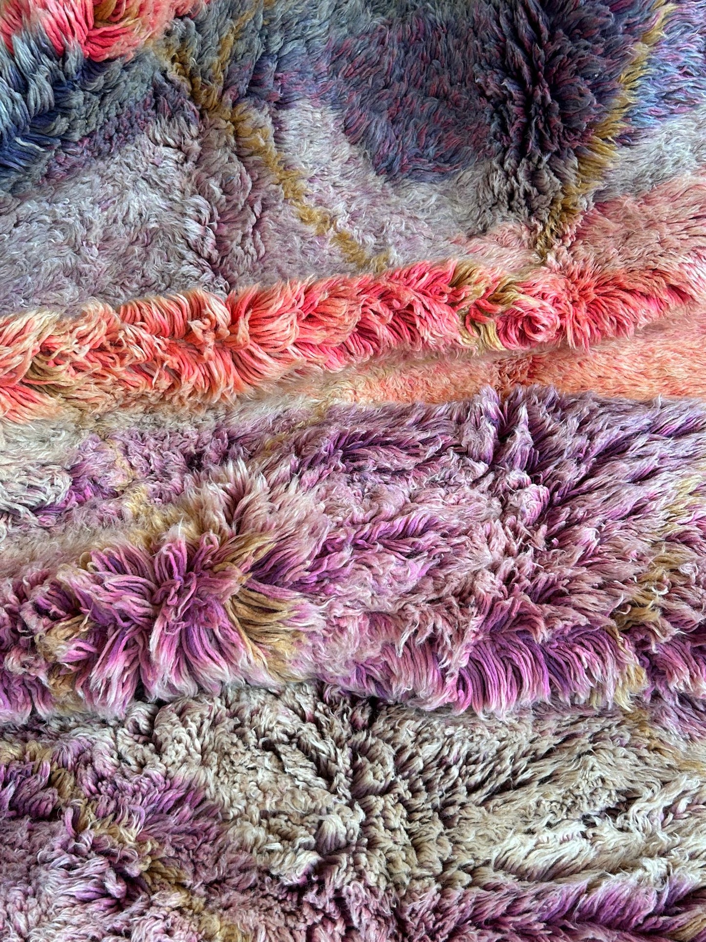 TAPIS BENI OUARAIN COLOR ◈ 250 cm x 160 cm