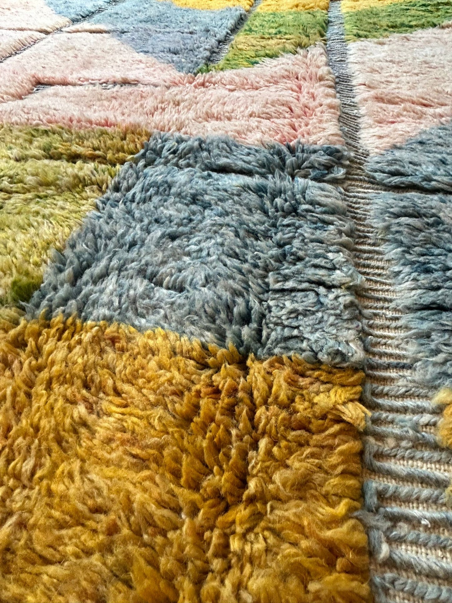 TAPIS BENI OUARAIN COLOR ◈ 290 cm x 200 cm