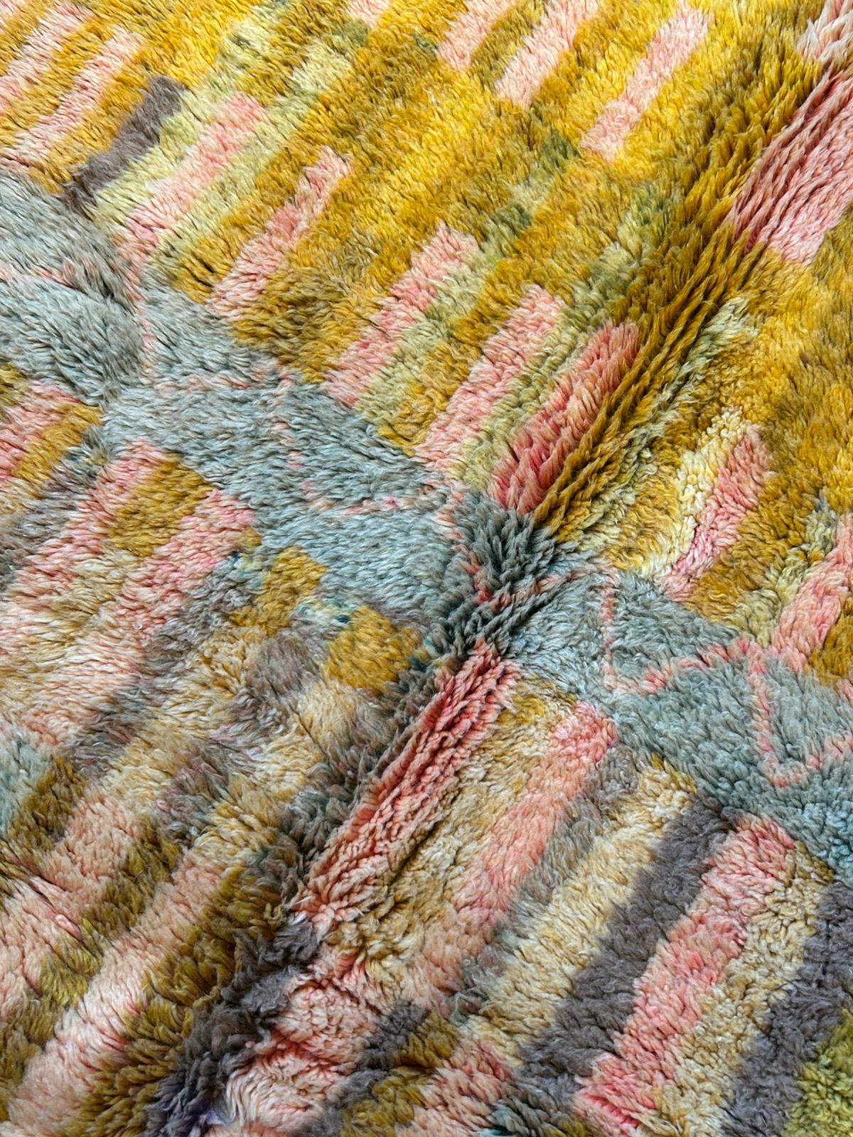 TAPIS BENI OUARAIN COLOR ◈ 240 cm x 160 cm