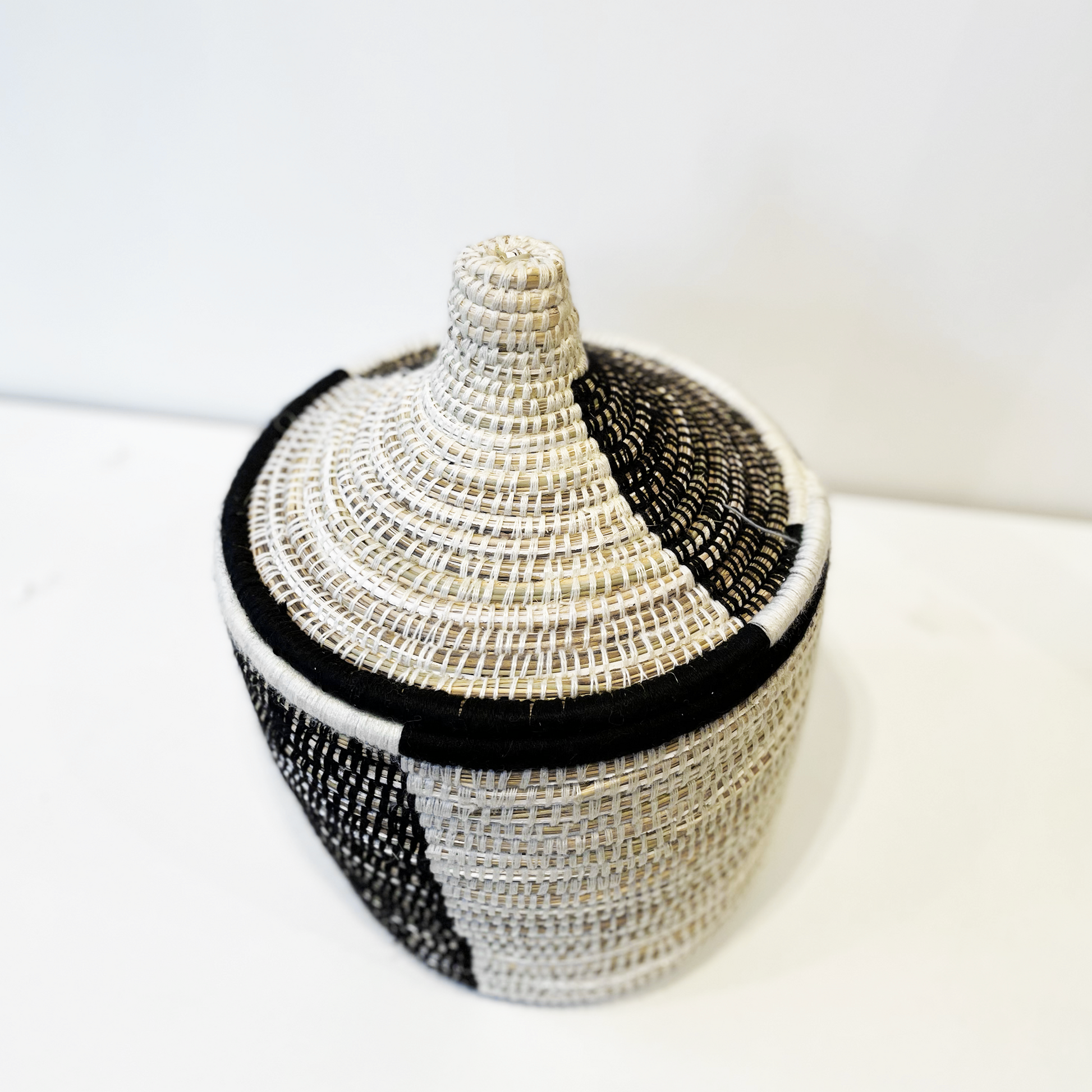 Paniers, panier de rangement, panier à linge, osier, vannerie, panier africain,  Paniers, panier de rangement, panier à linge, osier, vannerie, panier africain,  