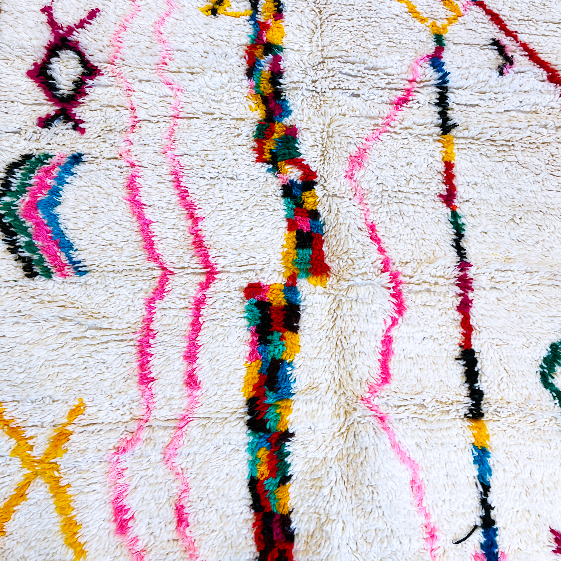 tapis bruxelles, tapis azilal, tapis marocain, tapis belgique, tapis brussels, belguim tug, tapis berbère, berber rug, tapis béni ouarain, tapis coloré
